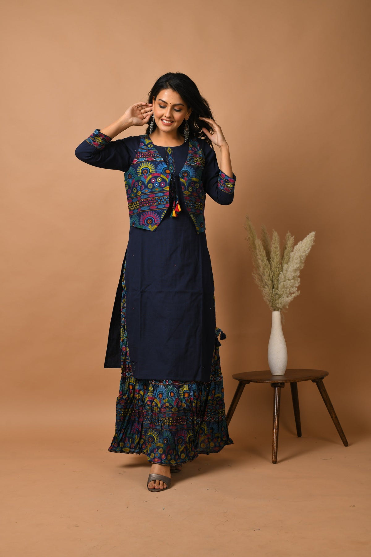thumbnail image 4 of BLUE KUTCH WORK JACKET KURTA SKIRT SET, 4 of 8